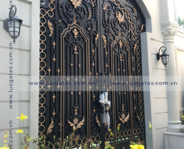 QUẬN 7 – VILLA TÂN CỔ ĐIỂN