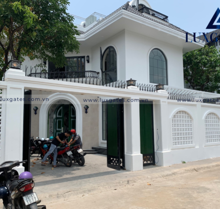 QUẬN 2 – VILLA TÂN CỔ ĐIỂN